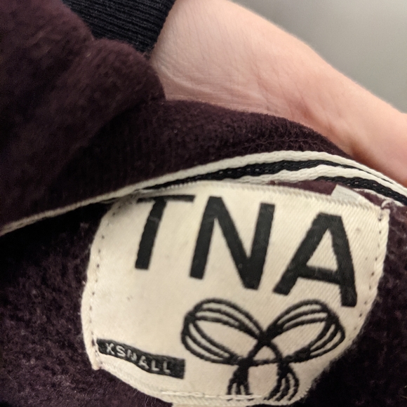 Plum Aritzia TNA hoodie XS - Picture 3 of 3